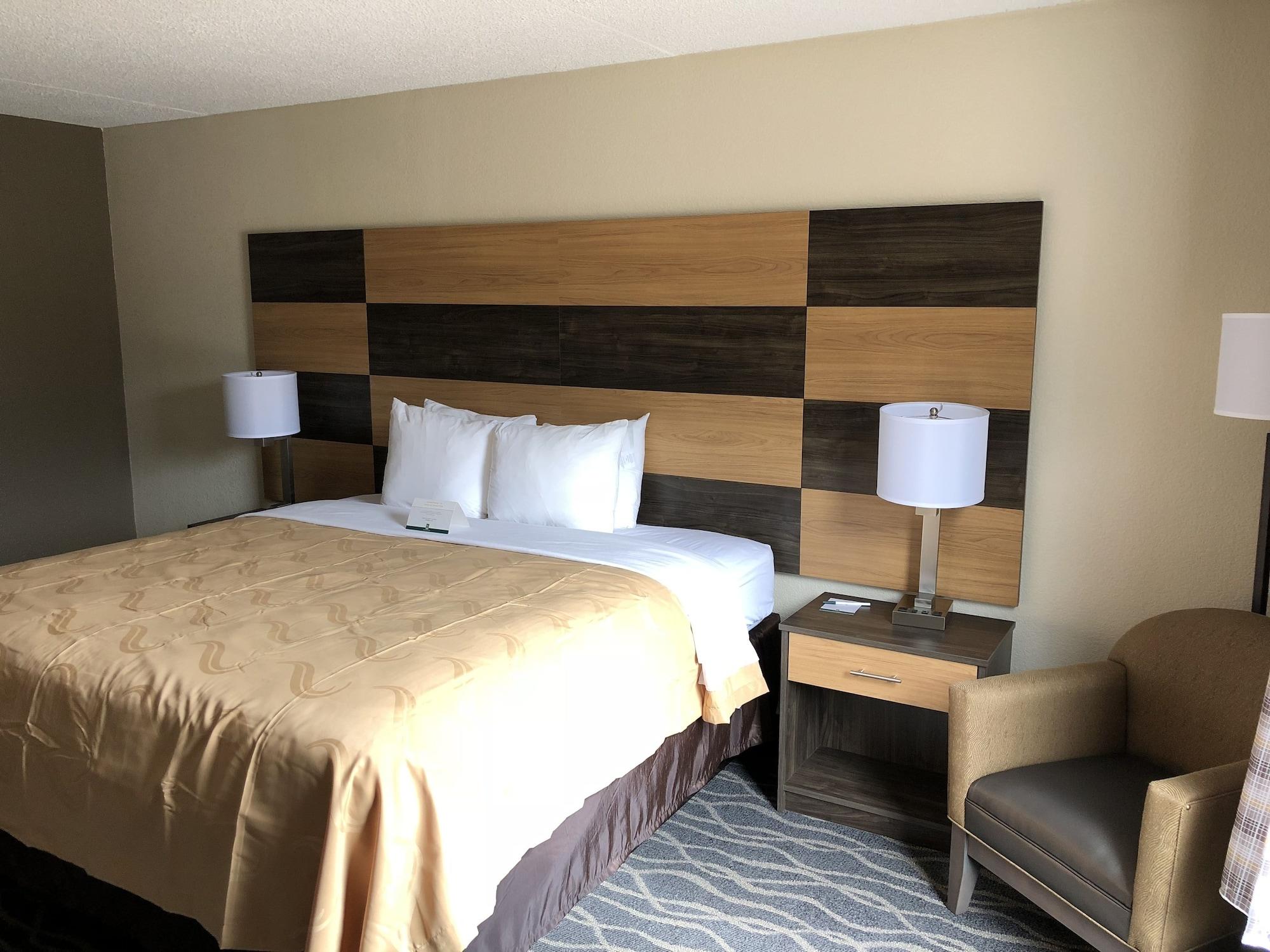 Quality Inn & Suites Lafayette I-65 Eksteriør bilde