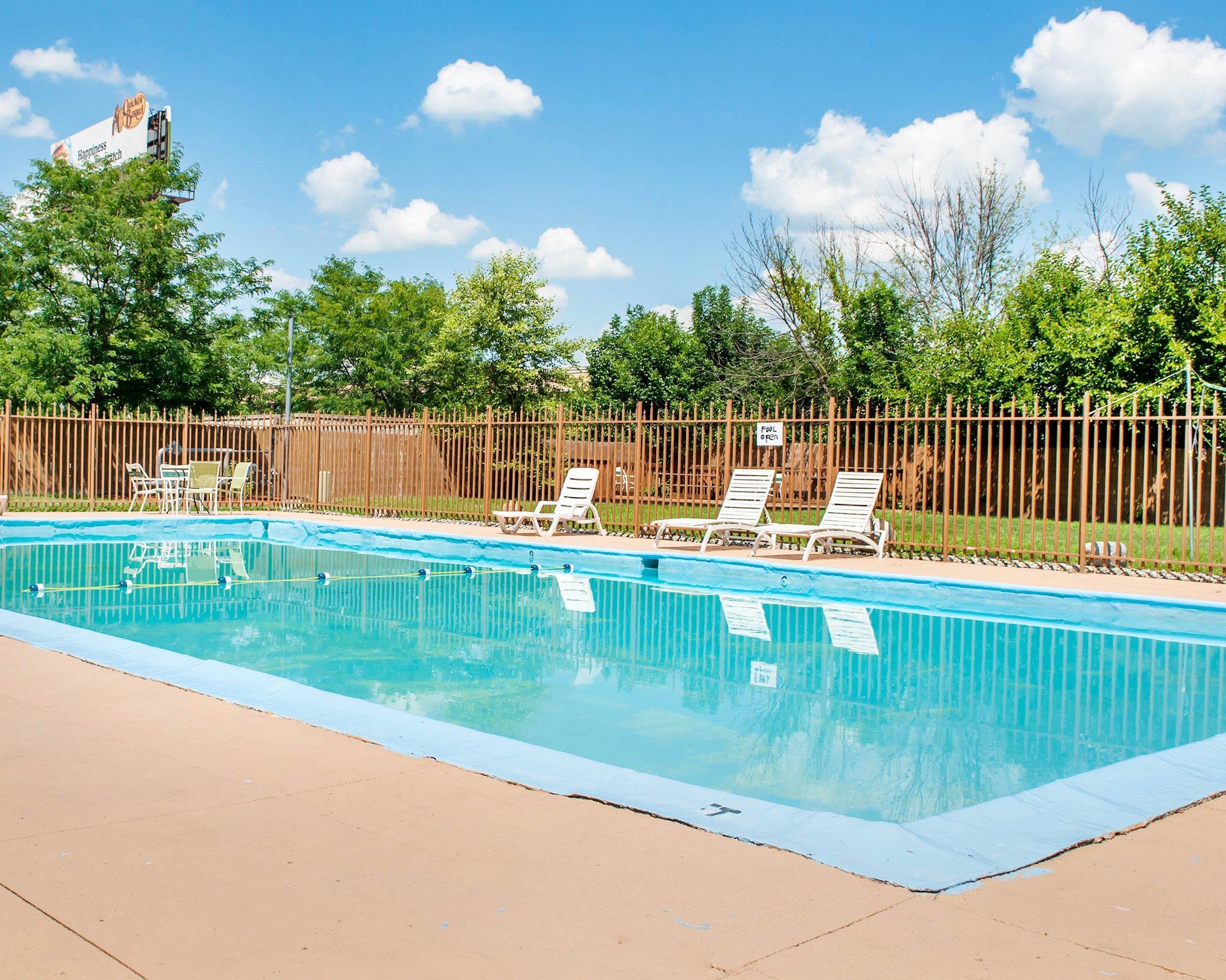 Quality Inn & Suites Lafayette I-65 Eksteriør bilde