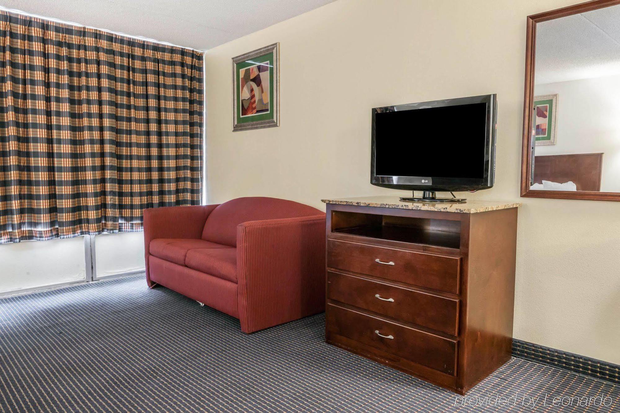 Quality Inn & Suites Lafayette I-65 Eksteriør bilde